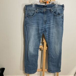 Silver jeans, Men’s 38/32 straight leg relaxed fit